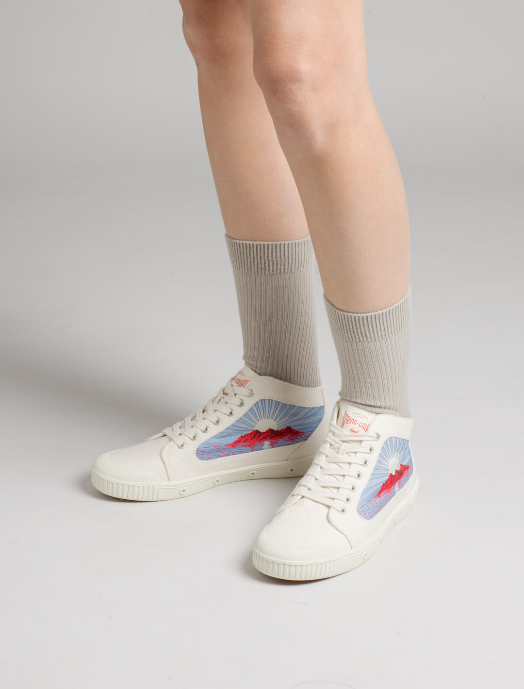 M2 SPRING COURT LAND